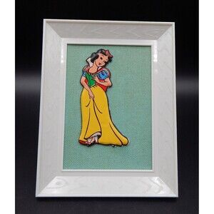 Walt Disney Puffy Snow White 2-D Wall Art Picture Frame 1960s Hanging